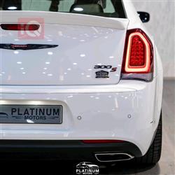 کرایسلەر 300